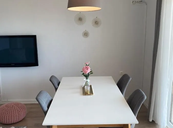 Irena 2 公寓 德拉马利